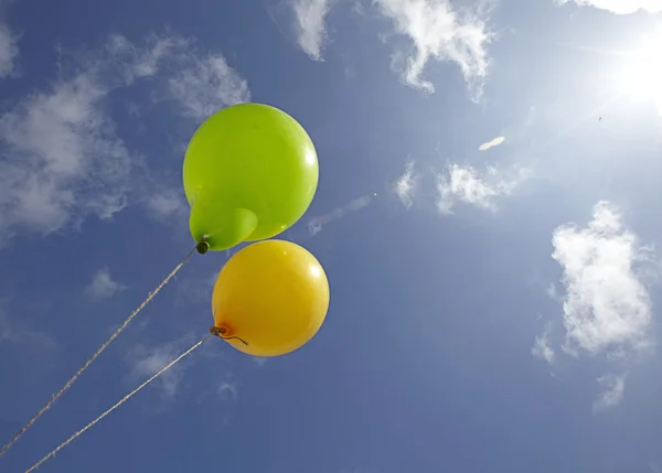 Balony w niebie — Zdjęcie stockowe