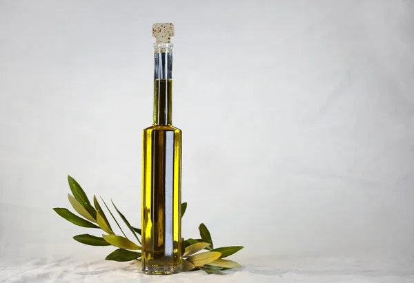 Бутылка оливкового масла Стоковое Изображение