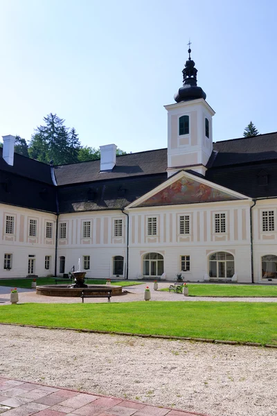 Castel em Svaty Anton Eslováquia — Fotografia de Stock