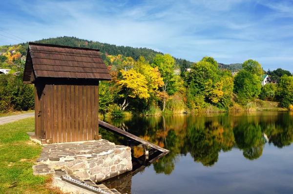 Reflexão do Lago Outono na Eslováquia — Fotografia de Stock