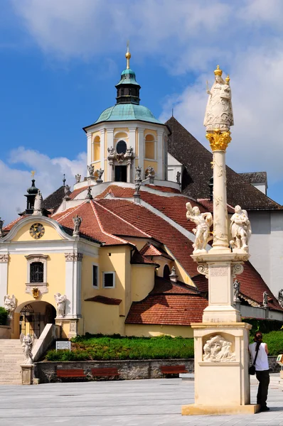 Eisenstadt - bergkirche kalvarienberg — Stock fotografie