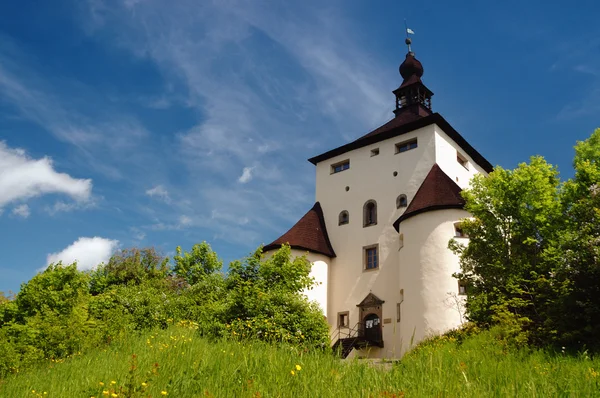 Novo Castelo em Banska Stiavnica, Eslováquia — Fotografia de Stock
