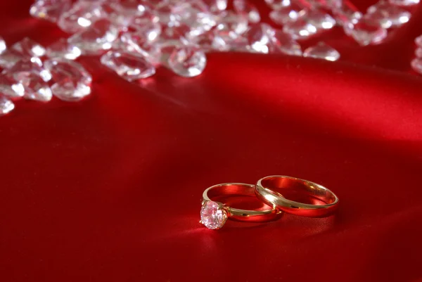 Anéis de noivado — Fotografia de Stock
