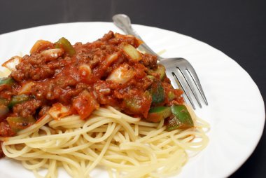 sıcak tabak spagetti