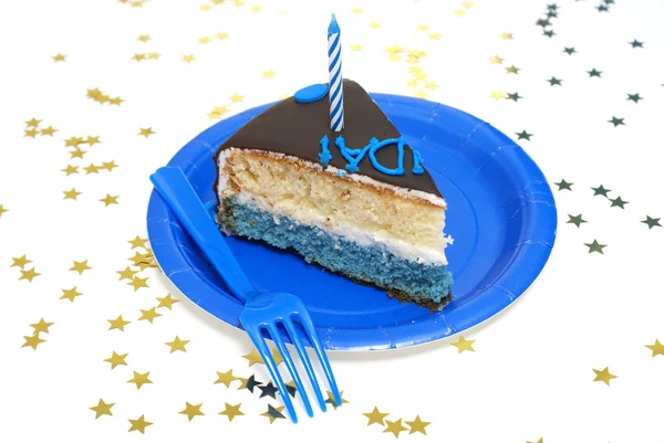 Pièce de gâteau d'anniversaire — Photo