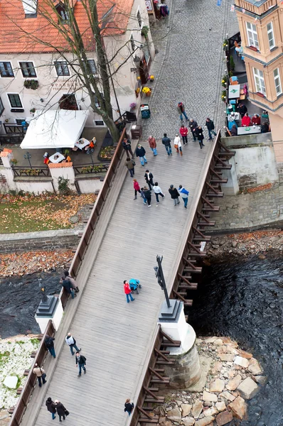 Cesky krumlov içinde köprü — Stok fotoğraf