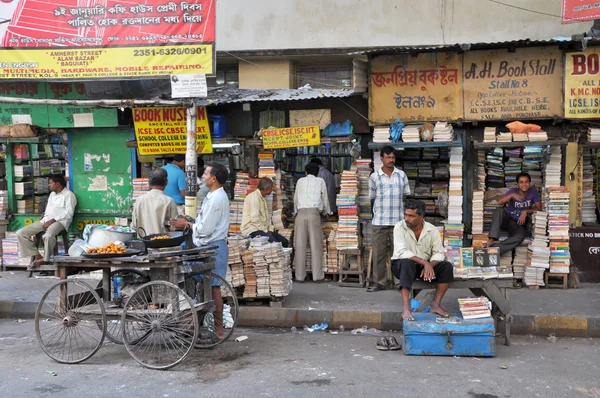 Калькуттский книжный рынок — стоковое фото