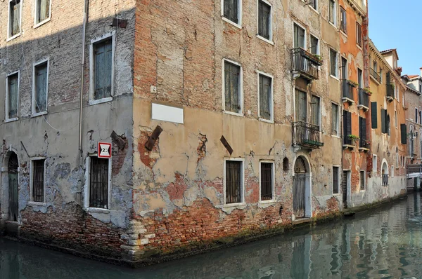 Grand kanal palace i Venedig — Stockfoto