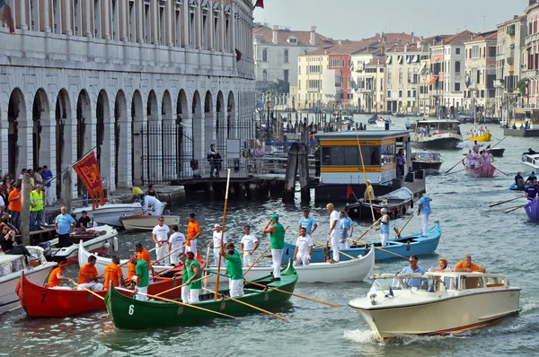 Carrera de barcos en Venecia — Foto de Stock