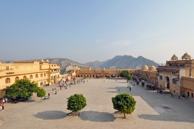 Amber fort avlu