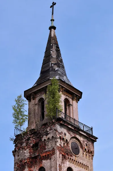 Torre campanaria in rovina — Foto Stock