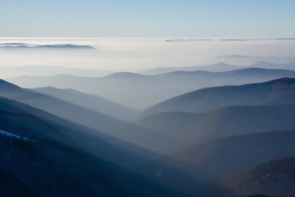 山のジオメトリ — ストック写真