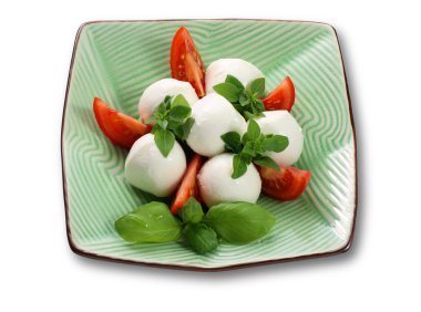 mozzarella ve domates