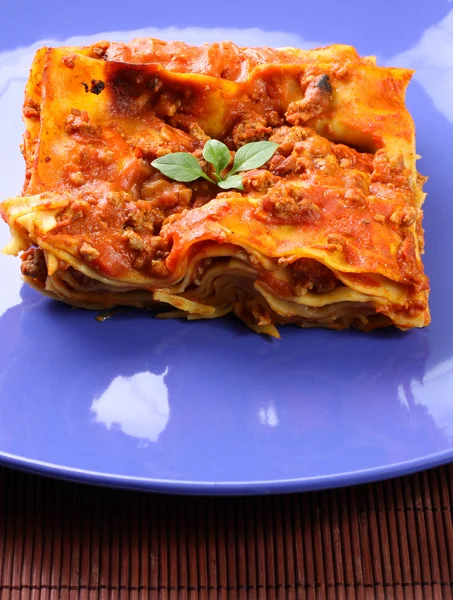 Tallrik med lasagne — Stockfoto