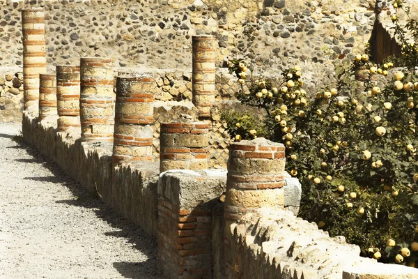 Ruïnes van ercolano, stad begraven door de vesuvius, Napels, Italië — Stockfoto