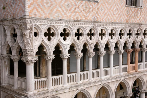 Palác ducal 2detaily, Benátky - Itálie — Stock fotografie