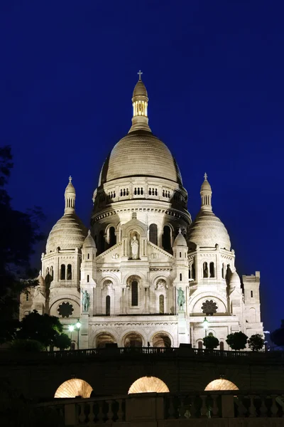 Basilique du Sacré coeur-montmartre, éjszakai, Párizs, Franciaország — Stock Fotó