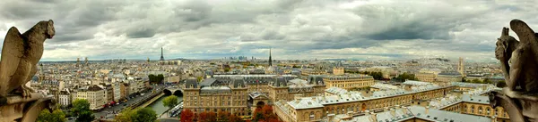 París por Notredame - Paisaje Imagen de archivo