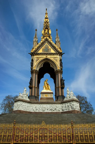 阿尔伯特纪念碑，伦敦，英国. — 图库照片
