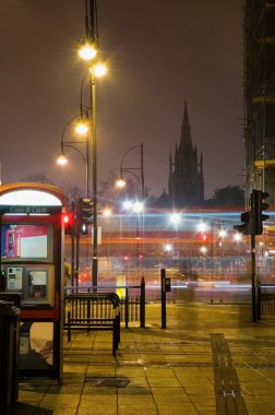 Stratford, gece