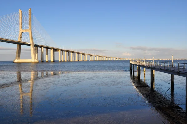 Puente de Vasca da Gama —  Fotos de Stock