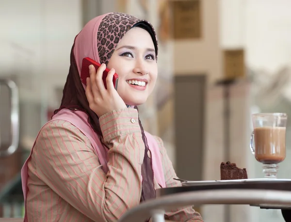 Muslim young woman in head scarf — Stock Photo, Image