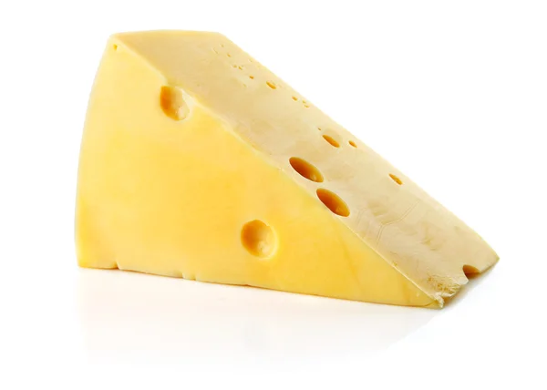 Moitié fromage jaune isolé sur blanc — Photo