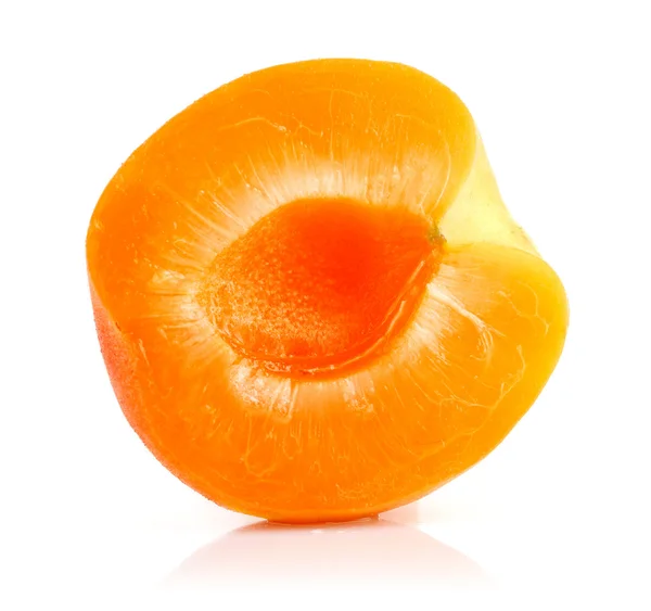 Deel van de vruchten van abrikoos — Stockfoto