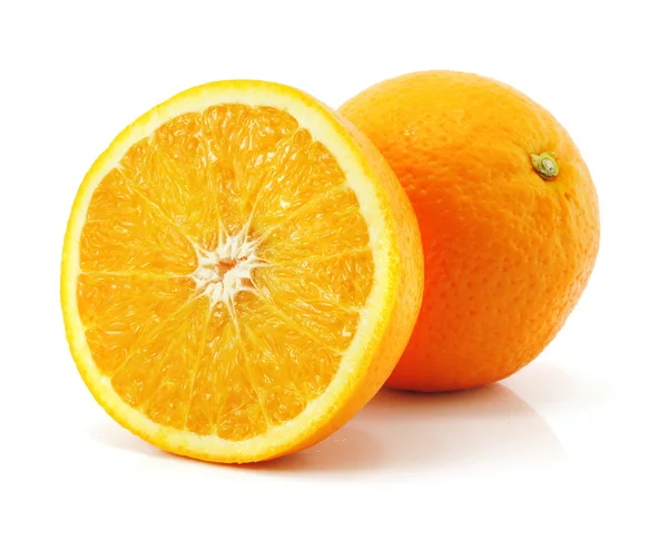 Citrusové oranžové plody izolovaných na bílém — Stock fotografie