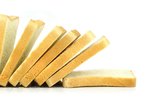 白色背景的新鲜切片面包 — 图库照片