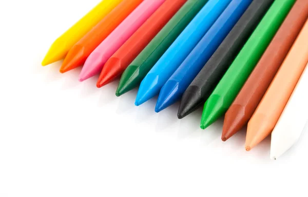 Stel de kleur potloden geïsoleerd op wit — Stockfoto