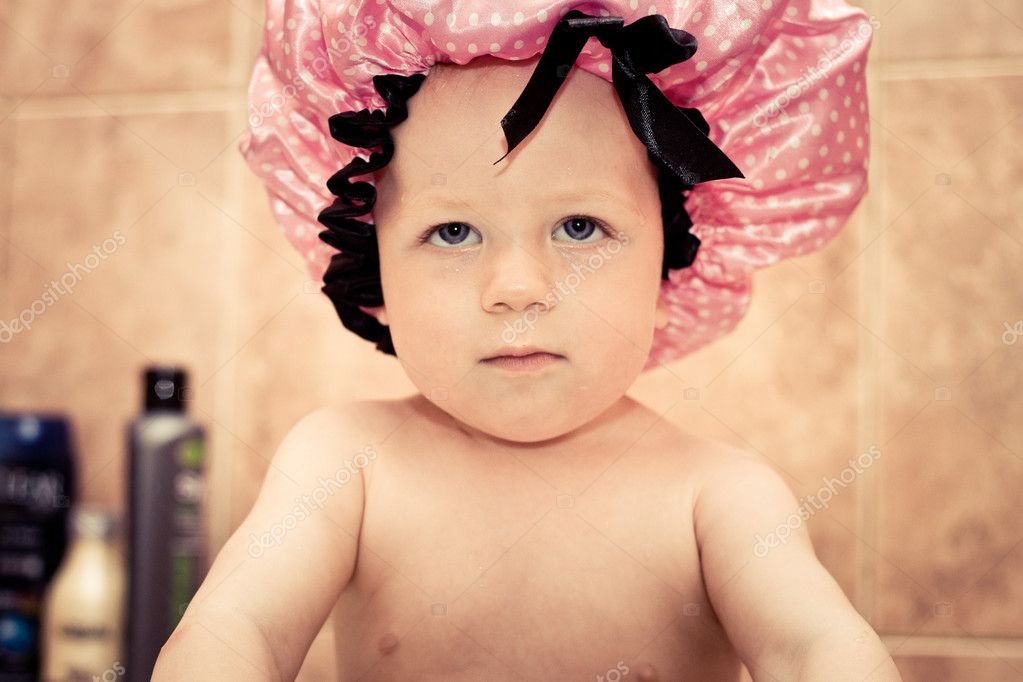 moya-zhena-v-vannoy-foto-seks-s-devushkoy-naturalnimi-siskami