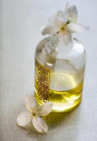 Massage oil — Stock Photo, Image
