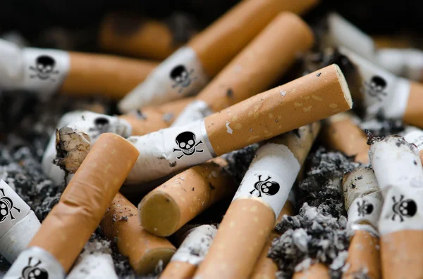 Gevaar van sigaretten — Stockfoto