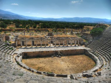 Roma amfi tiyatro eseri