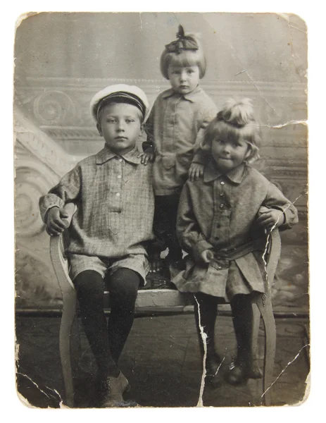Ancient photo of sisters and brother — Stock Photo, Image