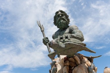 Kral Neptün virginia beach heykeli