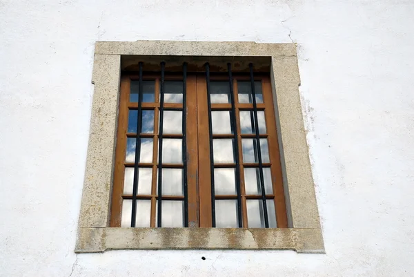 Portugalská okno kostela s. sebastian lagos — Stock fotografie