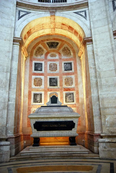 Kenotaf i inuti berömda national pantheon i Lissabon — Stockfoto