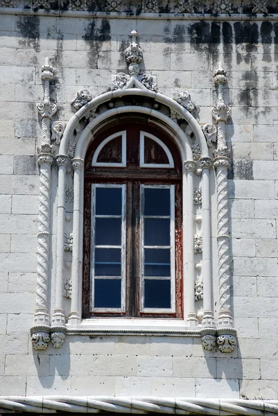 Window Jeronimos Monastery in Lisbon — Stock Photo, Image