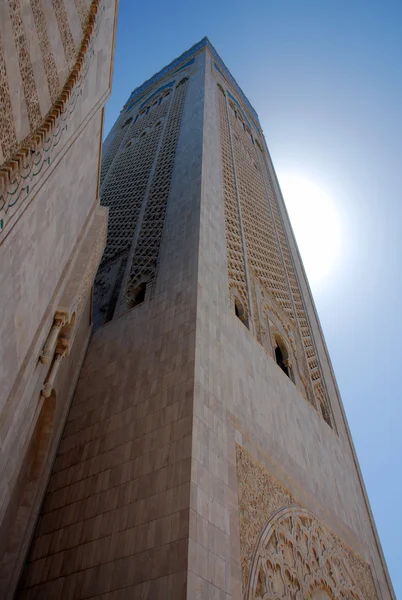 Башня мечети Хассана II в Касабланке — стоковое фото