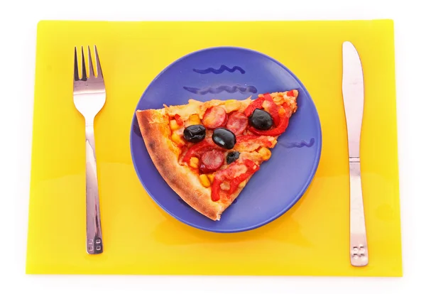 Beyaz zeytinli lezzetli pizza. — Stok fotoğraf