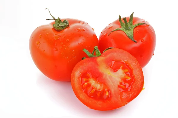 Röd Tomat grönsaker isolerad på vit bakgrund — Stockfoto