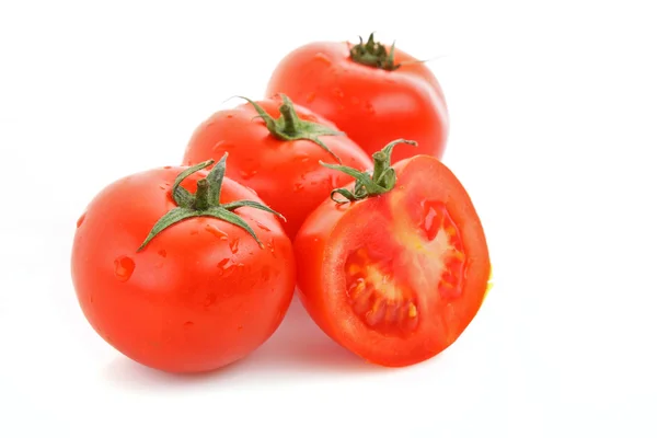 Красные овощи помидор изолированы на белом фоне — стоковое фото