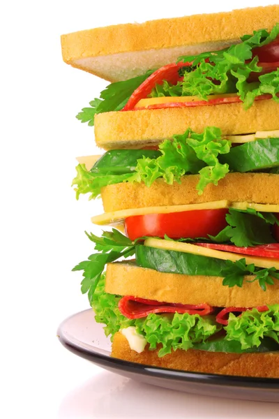 Grande sanduíche no fundo branco — Fotografia de Stock
