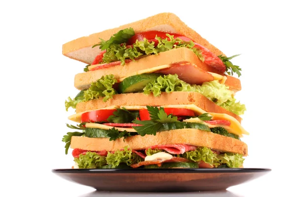 白い背景の上の巨大なサンドイッチ — ストック写真