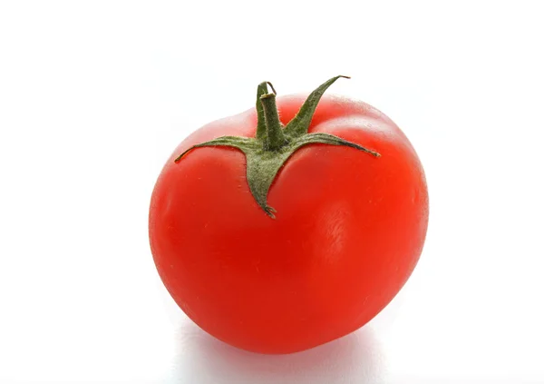 白色背景下的红色西红柿 — 图库照片