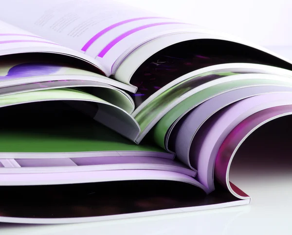 Revistas a color —  Fotos de Stock