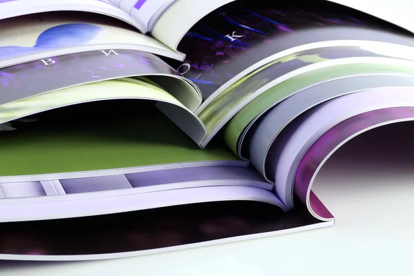 Vele kleur-tijdschriften — Stockfoto