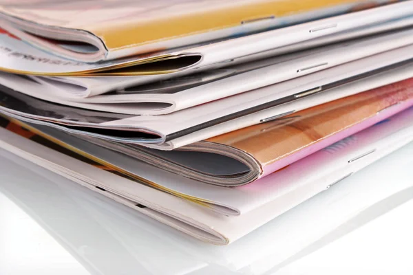 Molte riviste a colori — Foto Stock